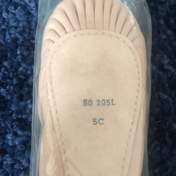 Ballet Slippers - Picture 5 of 5